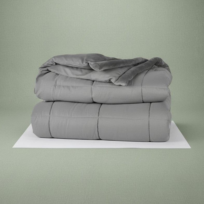 Microfiber Down Alternative Comforter